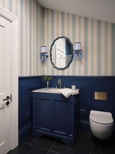 Bathroom 3, Thames Mansion - River View, Windsor and Maidenhead