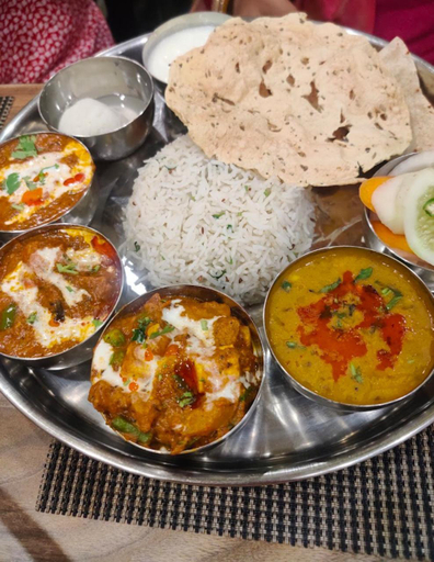 Food & Drinks 5, Hotel Janki Inn, Varanasi