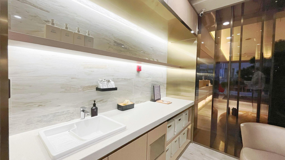Bathroom 5, Ji Hotel (Shanghai Caohejing Gumei Road), Shanghai