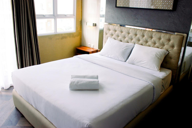 Bedroom 2, Exquisite 1BR Apt at Gateway Pasteur By Travelio, Bandung