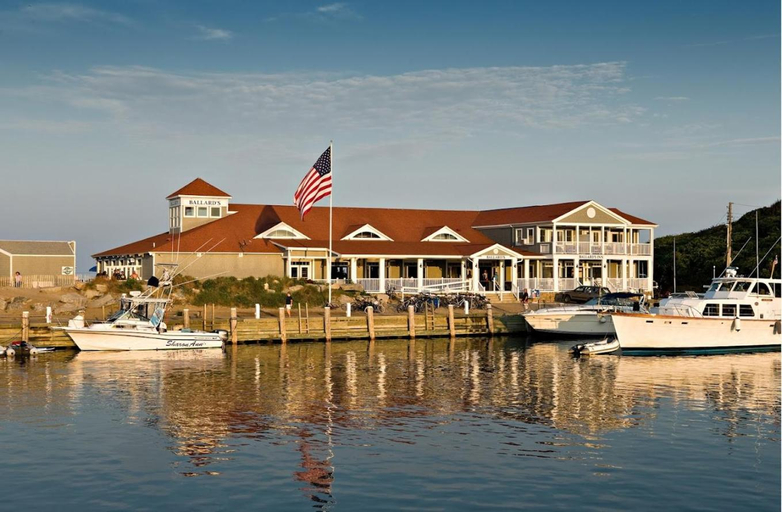 Exterior & Views 1, Ballard's Beach Resort, Washington