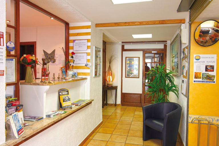 Public Area, Hotel La Croix de Malte, Bouches-du-Rhône