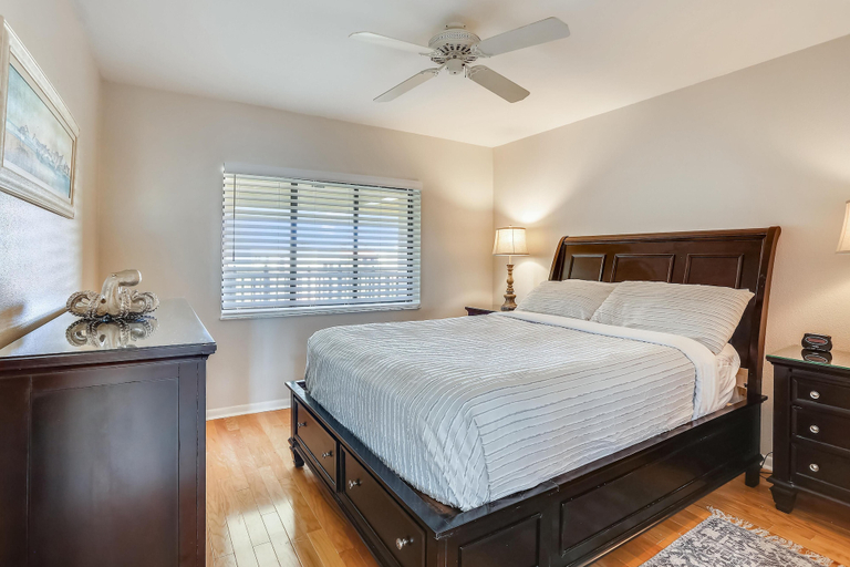 Bedroom 3, Land's End 3-404 Bay Front, Pinellas
