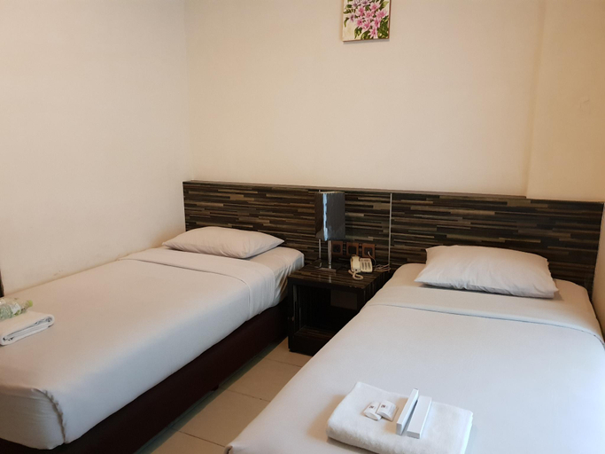 bedroom 25