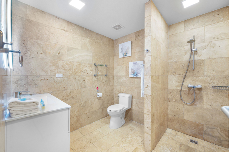 Bathroom 2, Sunset 16