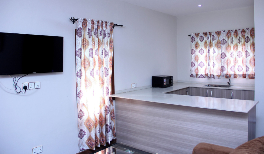 Others 4, Rainforest Hotel, Lower Denkyira