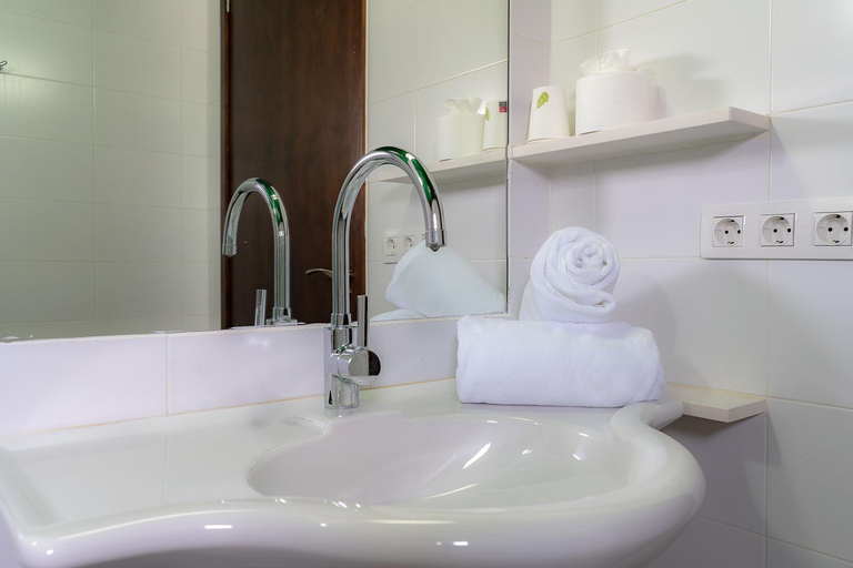 Bathroom 4, Casas Heddy, Well-being Resort, Las Palmas