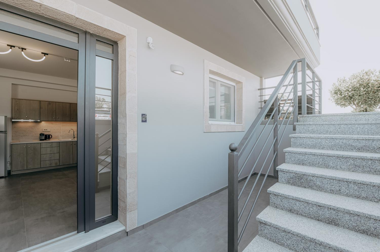Others 5, ALS COMFORT SUITES, Epirus