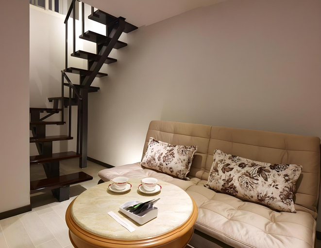 Others 5, Furong 13 Self Check-in Suites, Taipei City