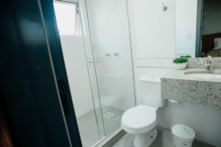 Bathroom 4, Vallér Montanha Hotel, Lajedão