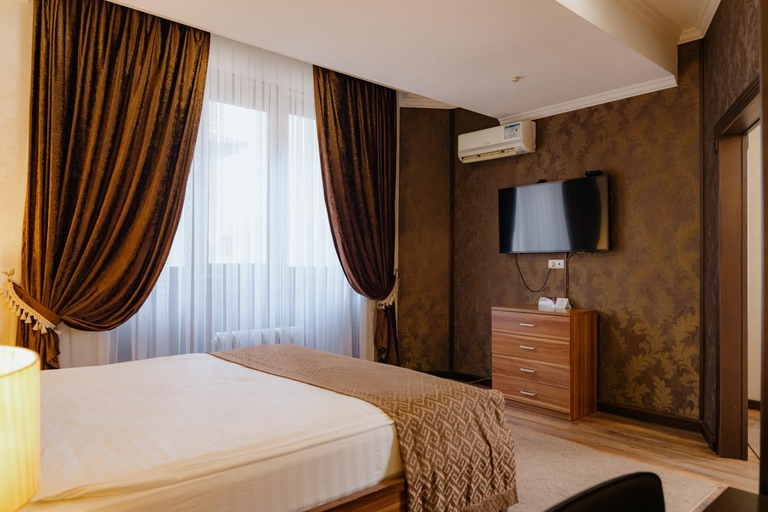 Bedroom 2, Bishkek Centrum Hotel, Bishkek