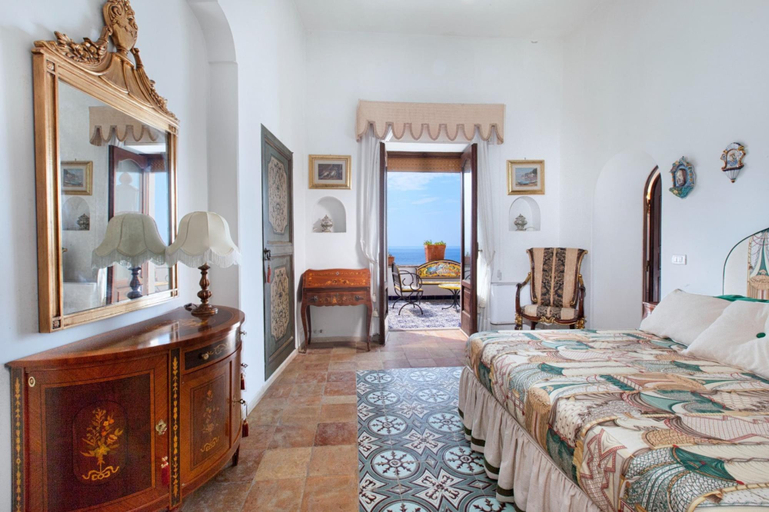 Room 2, Villa Elsa in Positano, Salerno