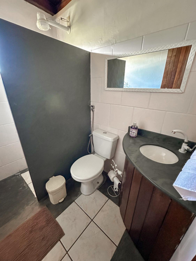 Bathroom, Pousada e Restaurante Casarao, Passa Quatro