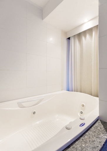Bathroom 5, Bz26 40 metros da Praia Casa com piscina, Armação dos Búzios