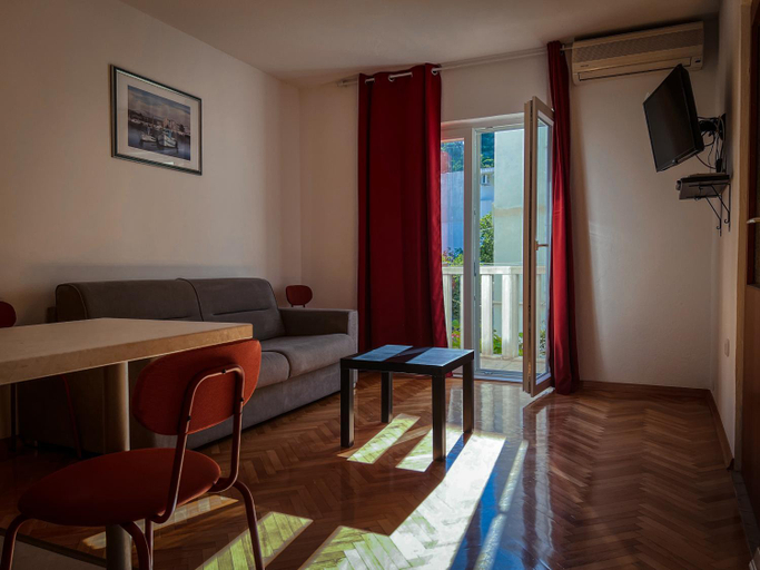Bedroom 2, Pansion Palme, Gradac