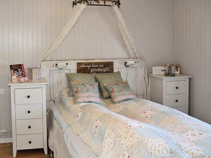 Bedroom 3, person holiday home in Tornes I Romsdal, Fræna