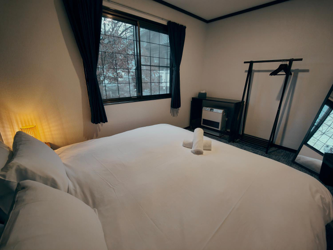 Bedroom 2, Hotel Foxtrot Hakuba, Hakuba