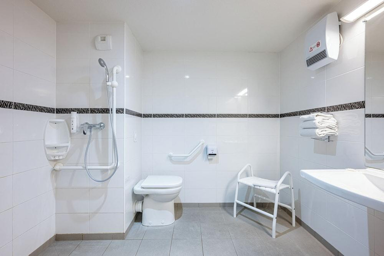 Bathroom 4, Ace Hotel Salon de Provence, Bouches-du-Rhône