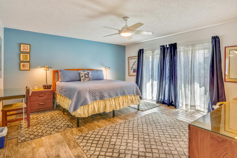 Bedroom 3, Land's End 8-301 Beach Front, Pinellas