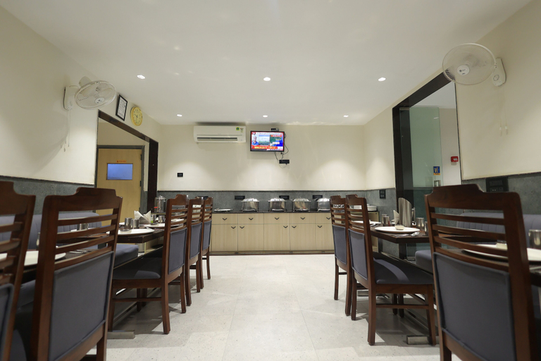 Food & Drinks 5, Hotel sar kamla dham, Mathura