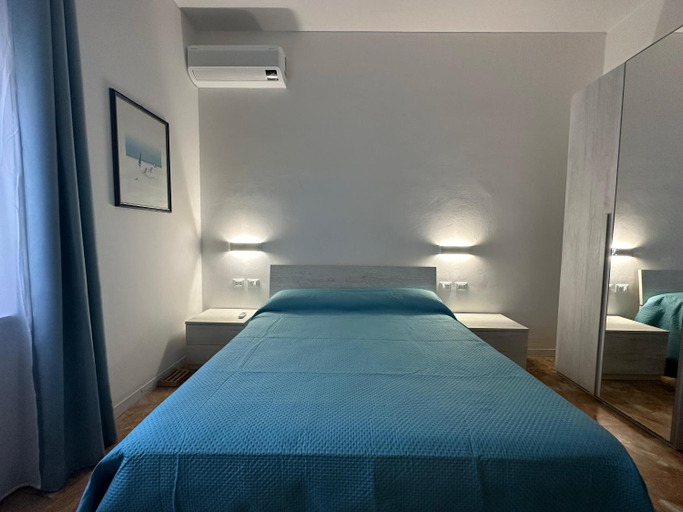 Others 4, Le Terre del Golfo Rooms, La Spezia