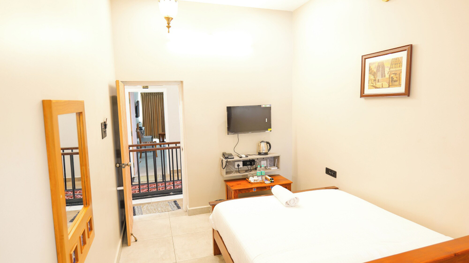 Bedroom 2, Dwaraka Resorts, Tiruvannamalai