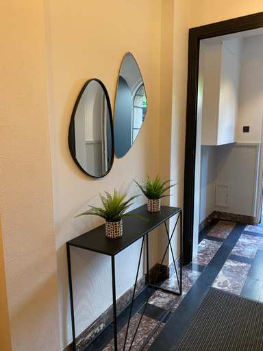 Public Area 2, Good Mood - chambres et suite, Namur