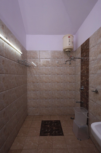 Bathroom 4, Chiraiya Resort and Hotels, Nainital