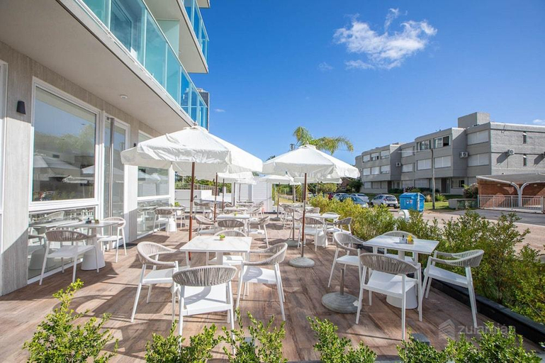 Food & Drinks 5, Hotel Solerios Mansa, n.a351