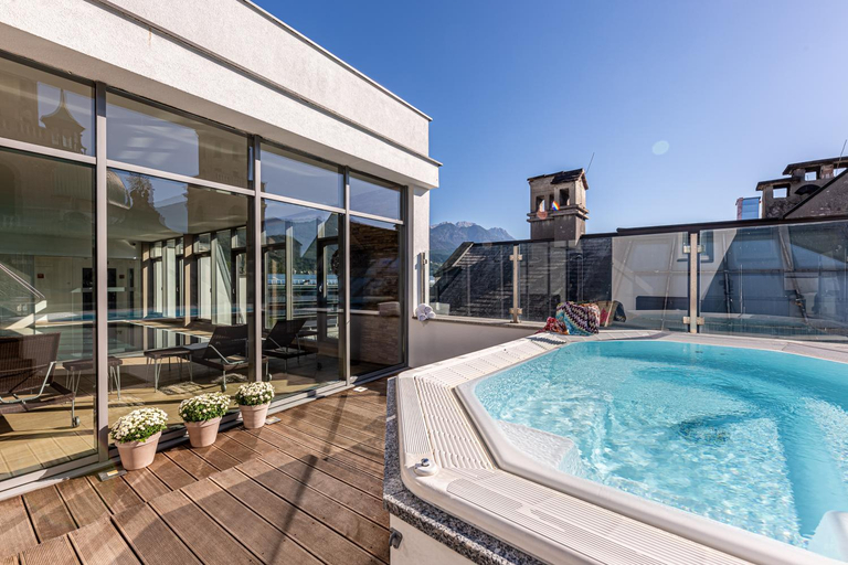 Sport & Beauty 2, Hotel Grauer Bar, Innsbruck