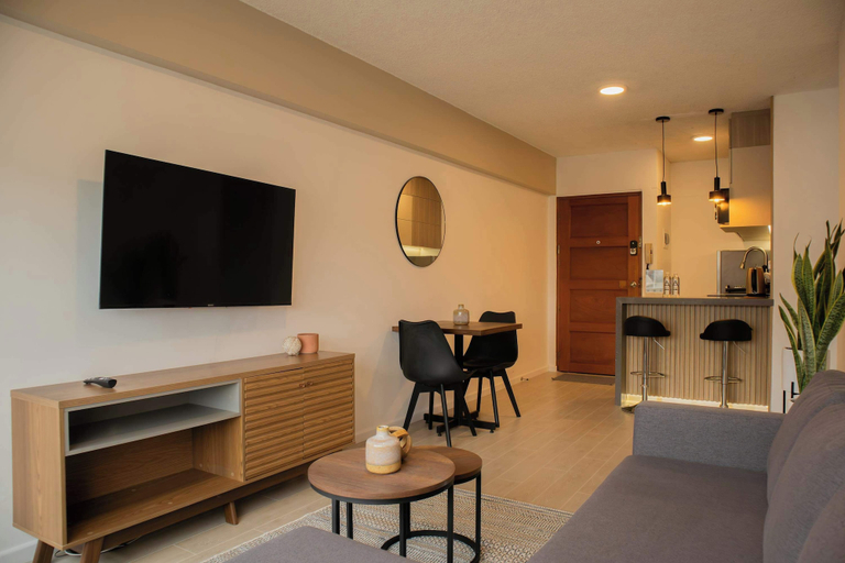 Room 4, Striking 1BR in Miraflores, Lima