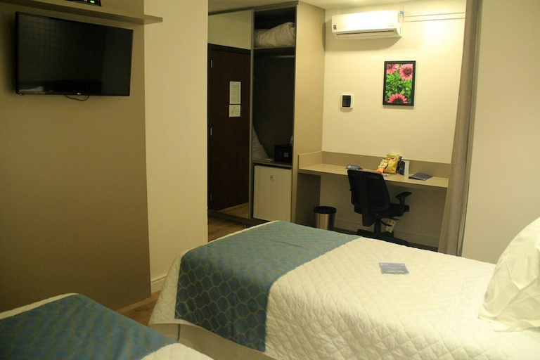 Bedroom 3, Blue Open Hotel, Erechim