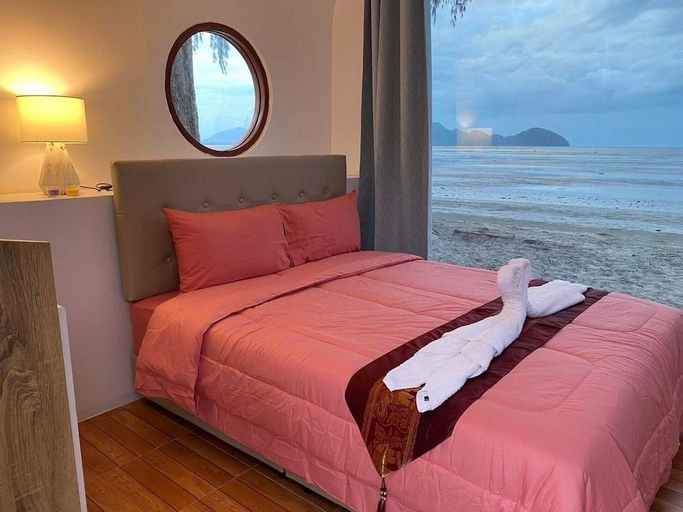Bedroom 4, Blue Lagoon Home Trang, Kantrang