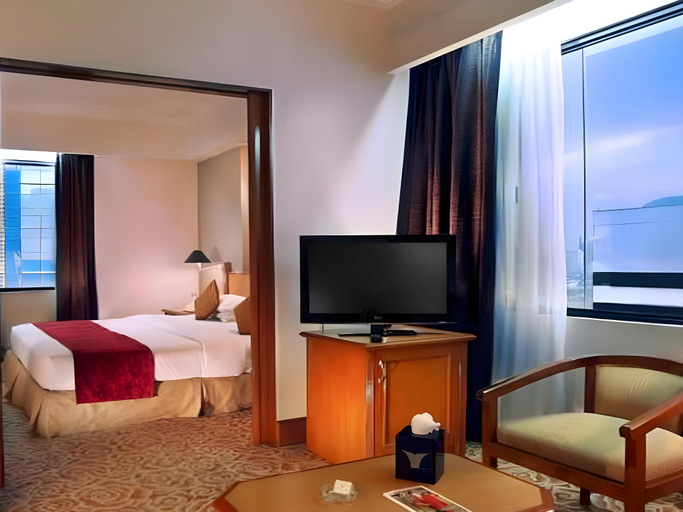 Bedroom 16