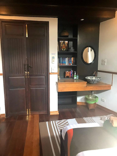 Bedroom 3, 103 - Bed and Brews, Samphantawong