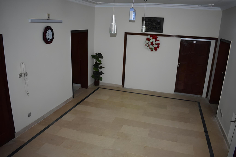 Others 5, Neelum Guest House, Islamabad