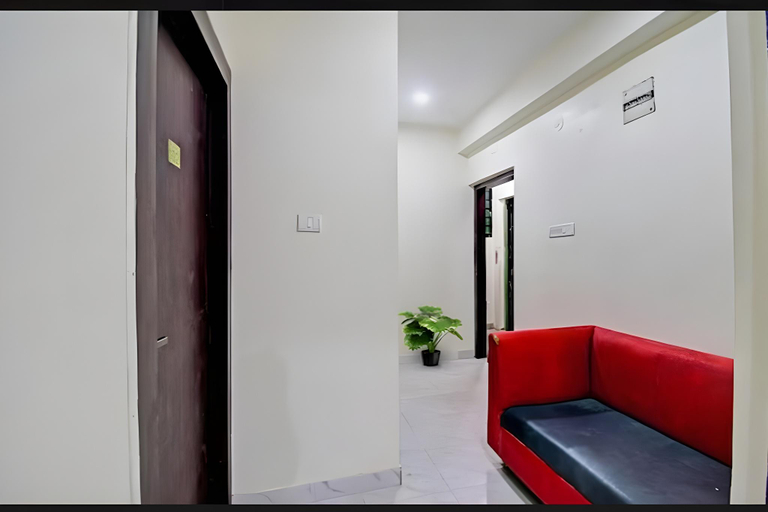 Public Area, Hotel Green Leaf, South 24 Parganas