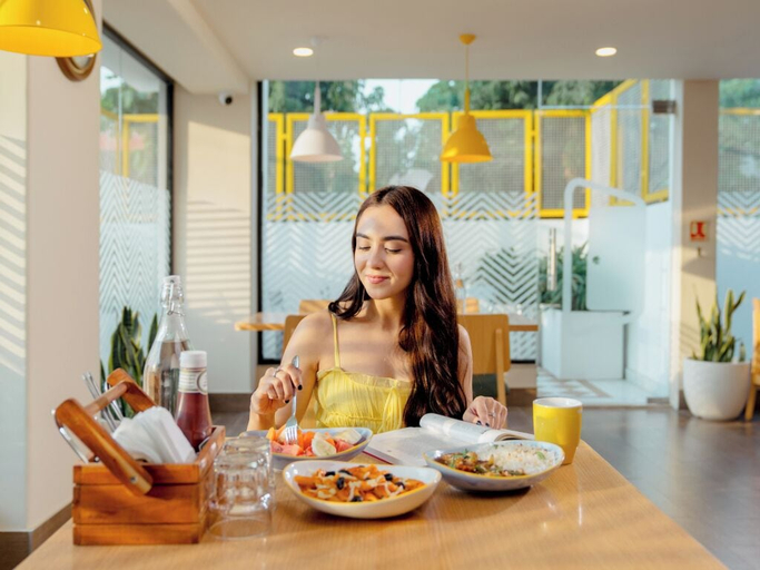 Food & Drinks 5, Bloom Boutique Sector 45 Gurugram, Gurgaon