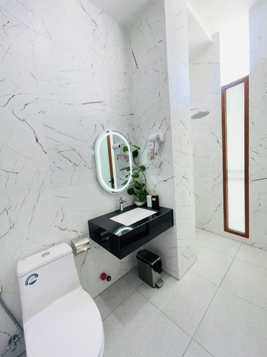 Bathroom 4, Holiday Hotel Phan Thiet, Phan Thiết