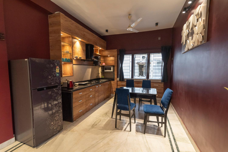 Others 5, Joey's Nest, North 24 Parganas