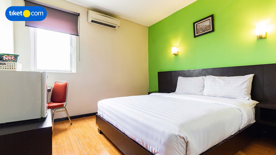 bedroom 1