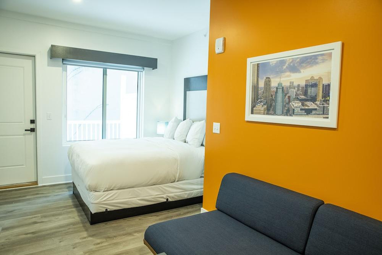 Bedroom 3, Peachtree Suites - Jersey City, Jersey City