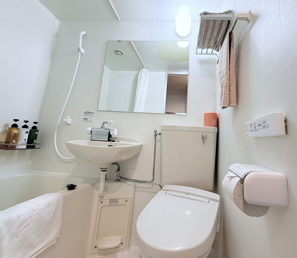 Bathroom 5, APA Hotel Machidaeki-Higashi, Machida