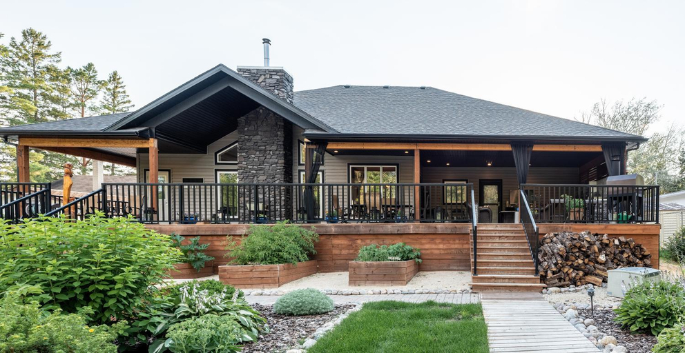 Exterior & Views 2, Stay549, Division No. 11