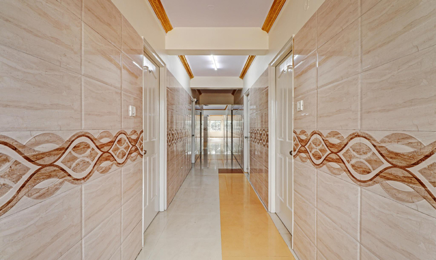 Public Area, Itsy Hotels HSR Comfort, Bangalore