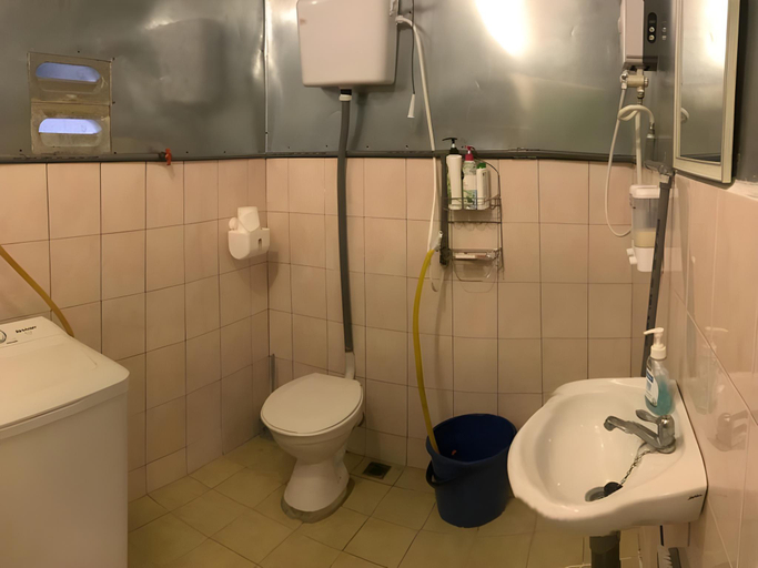 Bathroom, Noungan Farm  homestay , Penampang