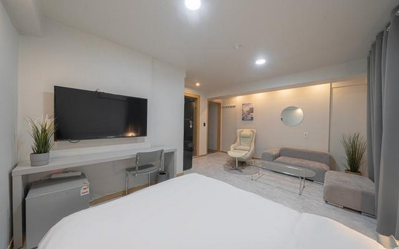 Bedroom 2, Uijeongbu Laon, Yangju