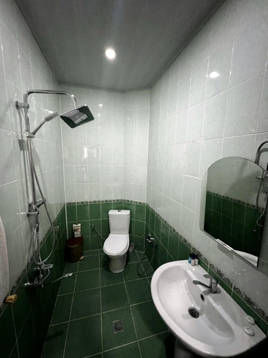 Bathroom 4, Gabala Karvan Hotel, Qəbələ