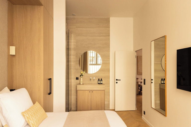 Room 3, Sublime Air-conditioned Flat Le Marais, Paris