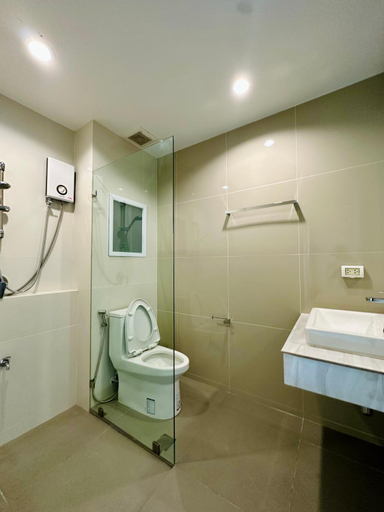 Bathroom 4, La Route Residence Pattaya, Pattaya